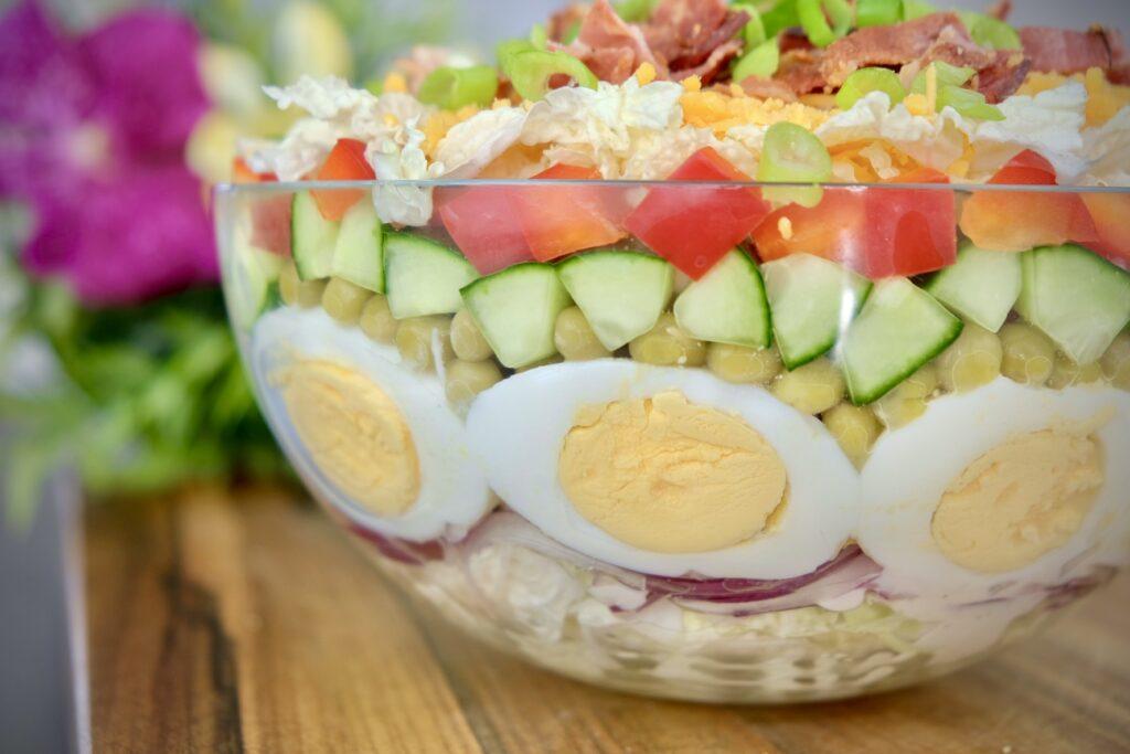 sałatka na wielkanoc