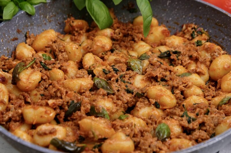 Gnocchi z mięsem mielonym 
