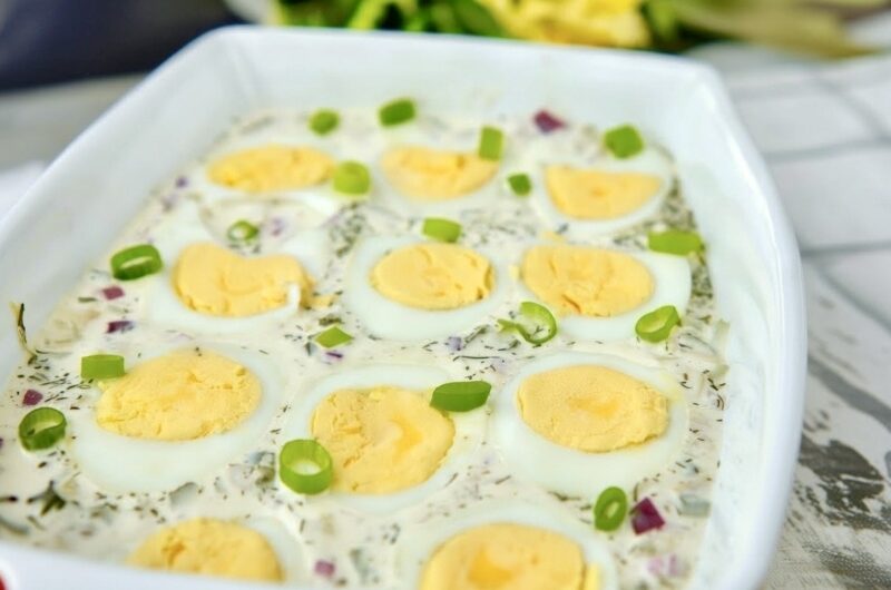 Jajka w sosie tatarskim 