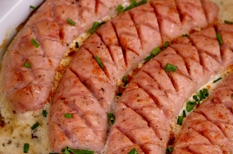 Pieczona biała kiełbasa